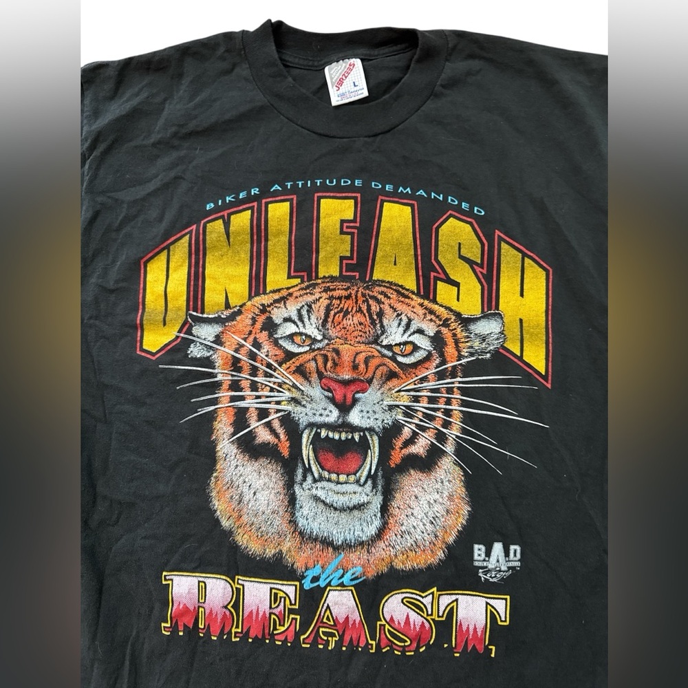 Vintage Biker Attitude Demanded Jerzees Men’s T-Shirt‎ Large “Unleash The Beast”